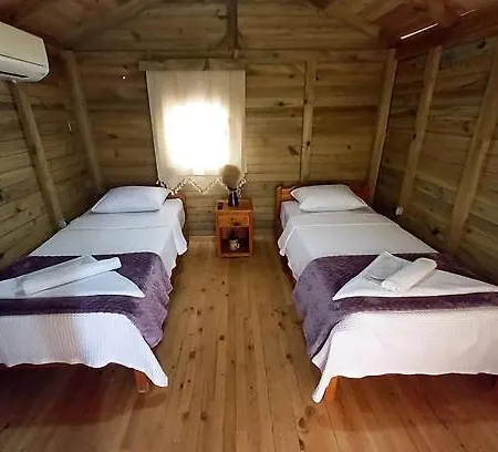 Ela Apart & Bungalow פאטהיה