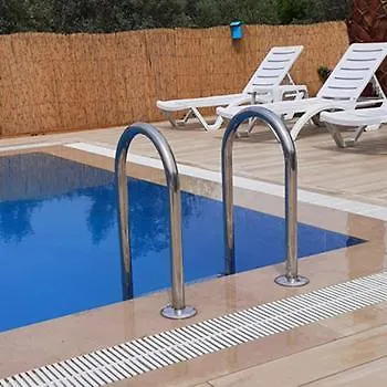 Ela Apart & Bungalow Hotel *