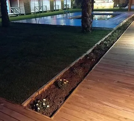 Ela Apart & Bungalow Szálloda