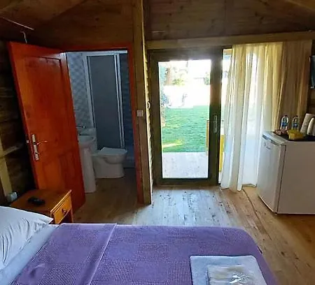 Ela Apart & Bungalow 酒店 *