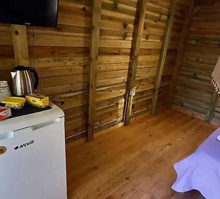 Ela Apart & Bungalow Szálloda *